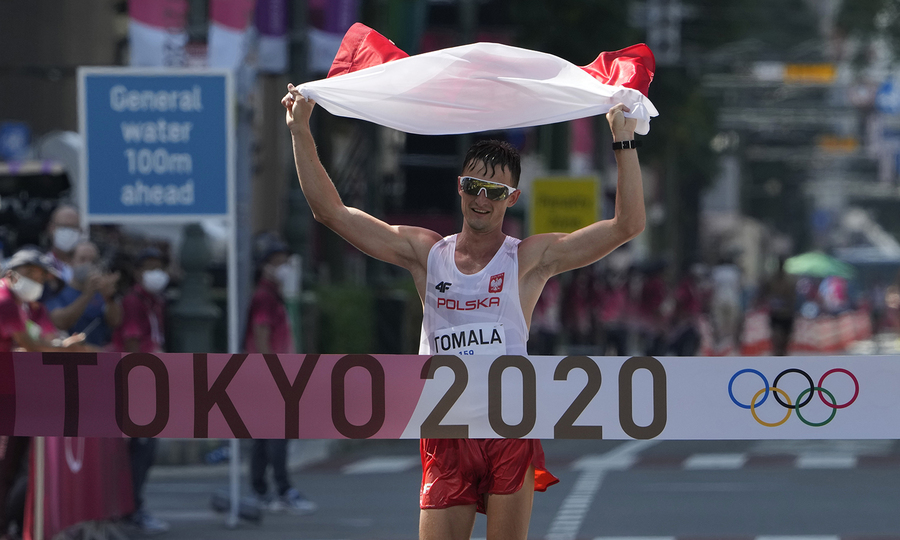 VĐV Tomala tại Olympic 2020